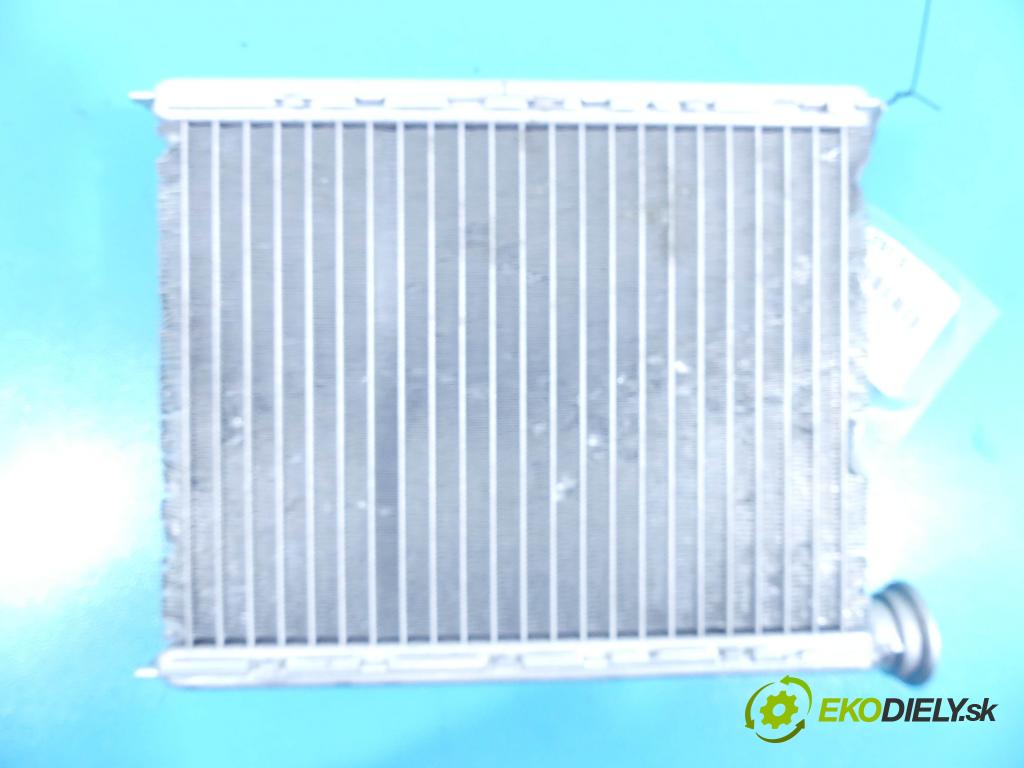 Renault Clio IV 2012-2019 1.5 dci 75 hp manual 55 kW 1461 cm3 5- radiátor 1021589C (Radiátory topení)