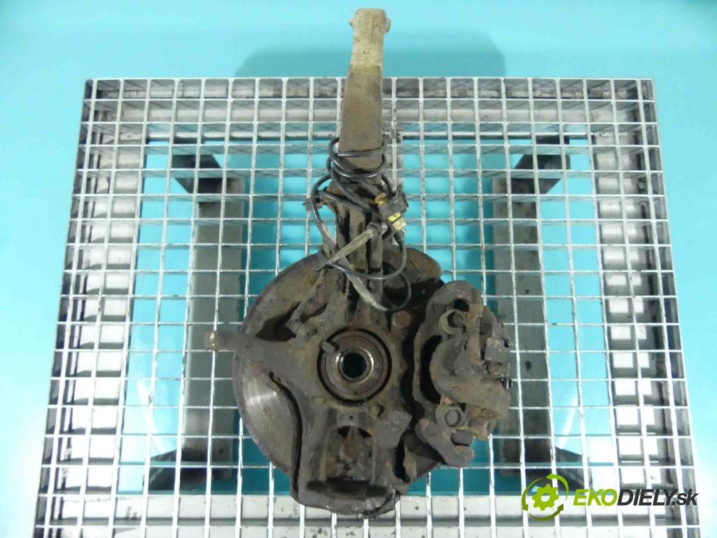 Alfa romeo 147 1.6 16v 105 HP manual 77 kW 1598 cm3 5- náboj ľavé  (Náboje)