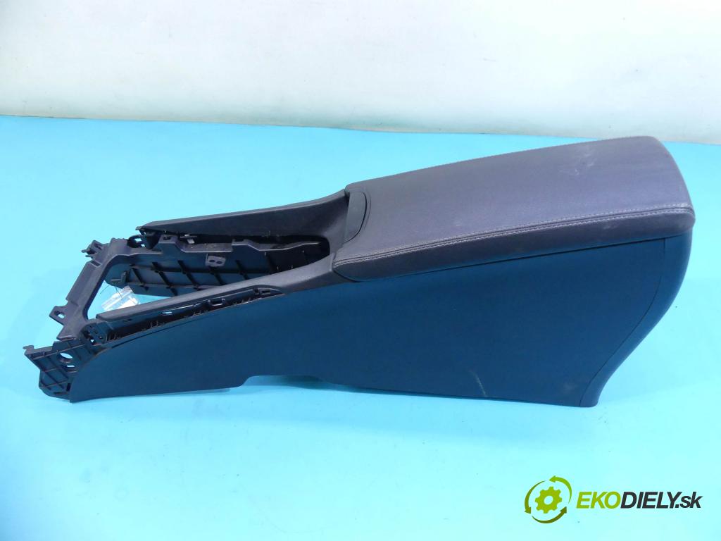 Toyota Avensis III T27 2009-2018 2.0 D4D 143 HP manual 105 kW 1995 cm3 5- operadlo 58911-05100 (Lakťové opierky)