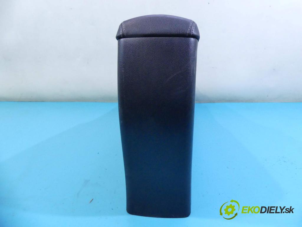 Toyota Avensis III T27 2009-2018 2.0 D4D 143 HP manual 105 kW 1995 cm3 5- operadlo 58911-05100 (Lakťové opierky)