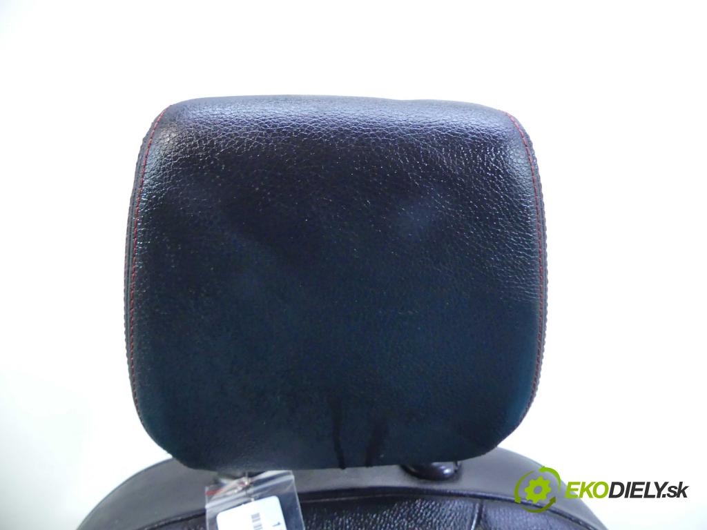 Bmw 1 F20 2011-2019 1.6 T 170 HP automatic 125 kW 1598 cm3 5- Sedačka ľavý  (Sedačky, sedadlá)