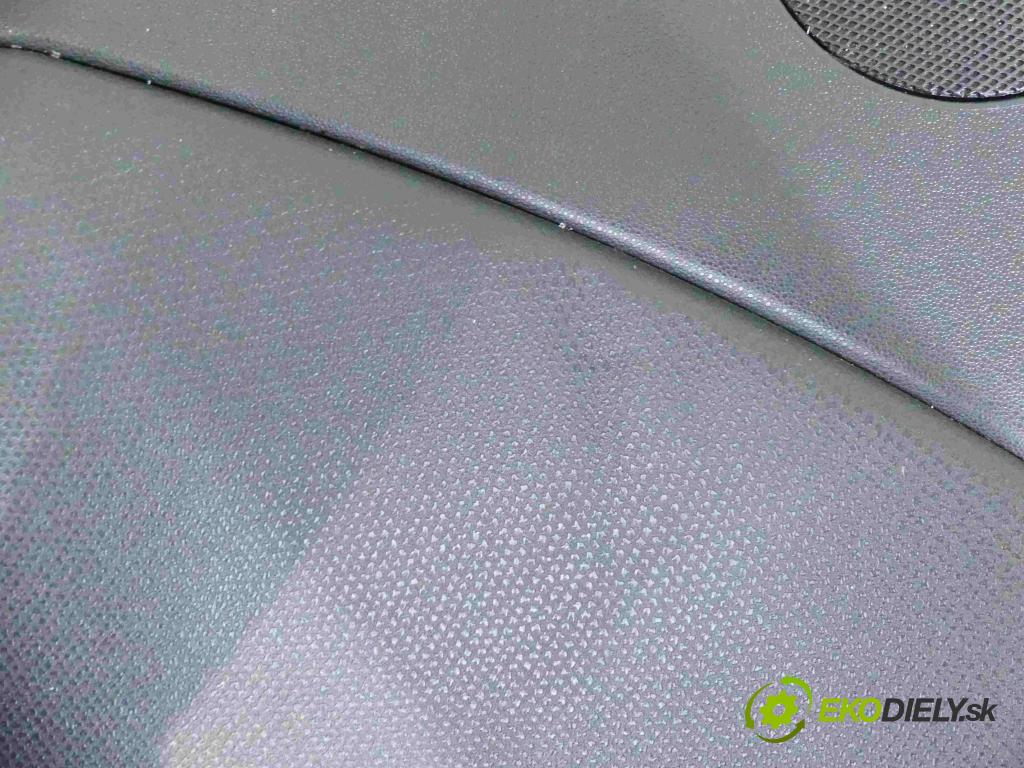 Citroen C3 II 2009-2016 1.4 hdi 68 HP manual 50 kW 1398 cm3 5- kokpit,pristrojová doska rozdeľovacia