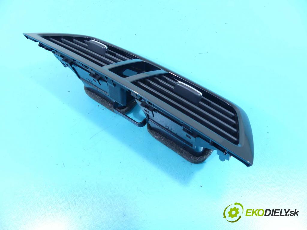 Suzuki SX4 S-Cross 2013-2021 1.4 T 140 HP manual 103 kW 1373 cm3 5- Mřížka: kúrenia stredová 73610-61M0 (Mriežky kúrenia (fukáre))