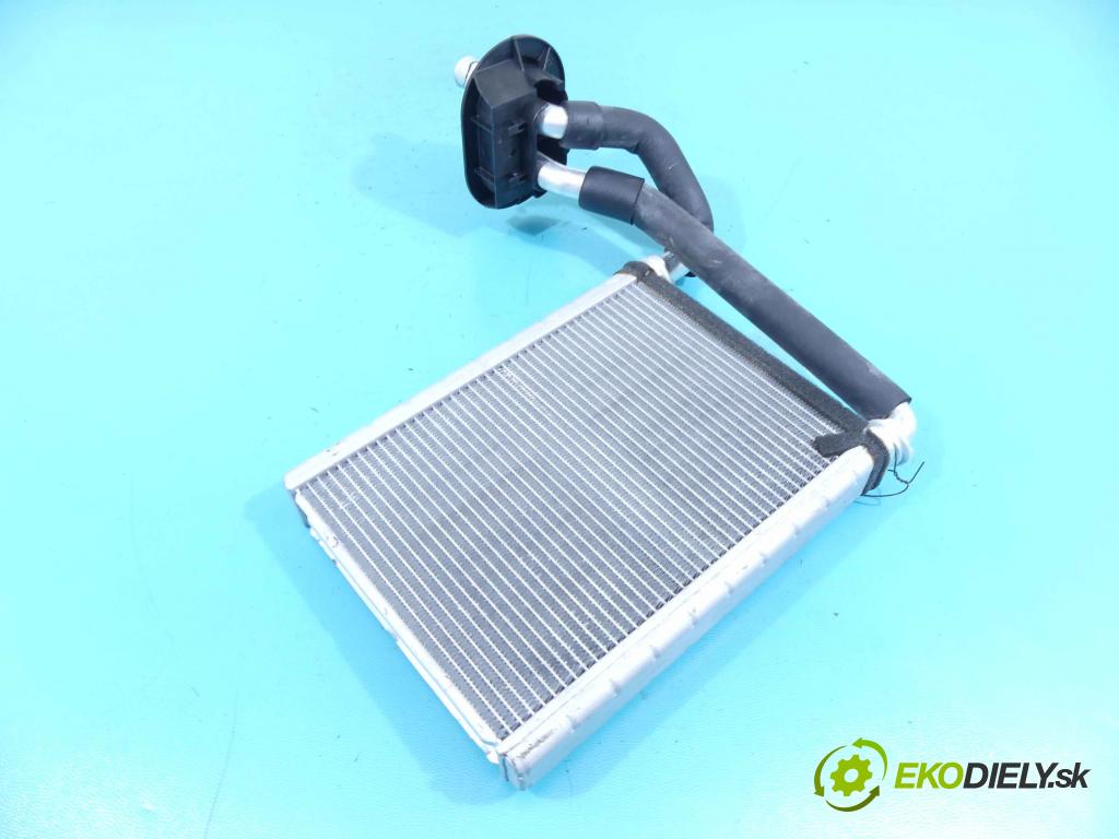 Suzuki SX4 S-Cross 2013-2021 1.4 T 140 hp manual 103 kW 1373 cm3 5- radiátor  (Radiátory topení)