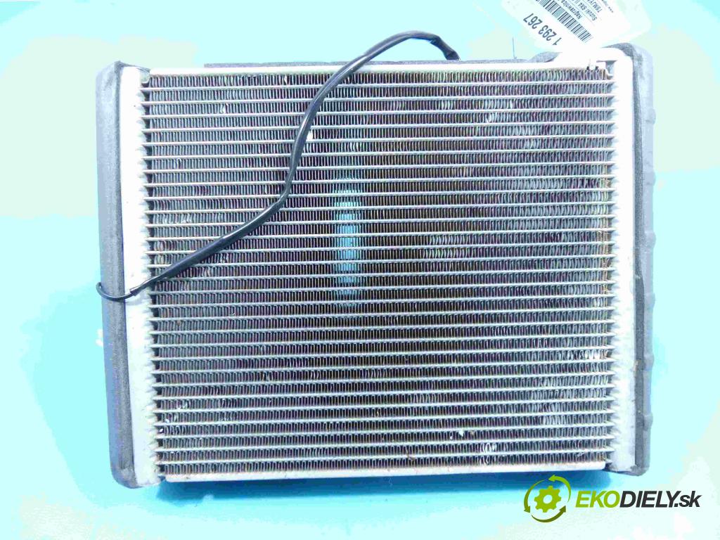 Suzuki SX4 S-Cross 2013-2021 1.4 T 140 hp manual 103 kW 1373 cm3 5- radiátor 7500-4540 (Radiátory topení)