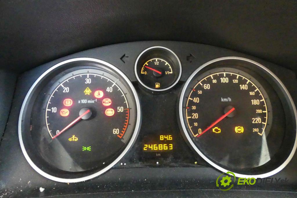 Opel Zafira B 2005-2014 1.7 cdti 110 HP manual 81 kW 1686 cm3 5- prístrojovka/ budíky 13308999 (Prístrojové dosky, displeje)