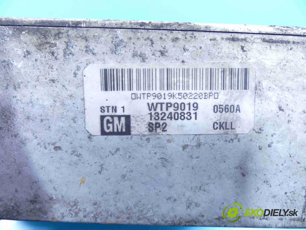 Opel Zafira B 2005-2014 1.7 cdti 110 hp manual 81 kW 1686 cm3 5- Intercooler 13240831 (Chladiče nasávaného vzduchu (intercoolery))