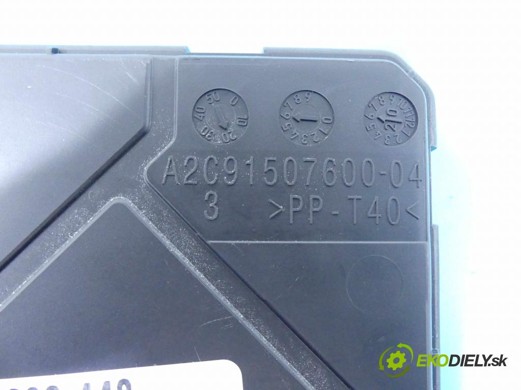 Skoda Fabia III 2014- 1.0 TSI 95 HP manual 70 kW 999 cm3 5- modul riadiaca jednotka 2Q0937089B (Ostatné)