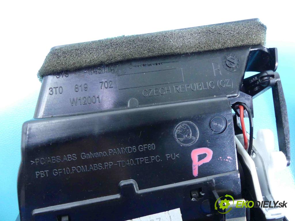 Skoda Superb II 2008-2015 2.0 tdi 170 HP manual 125 kW 1968 cm3 5- Mřížka: kúrenia stredová 3T0819701 (Mriežky kúrenia (fukáre))