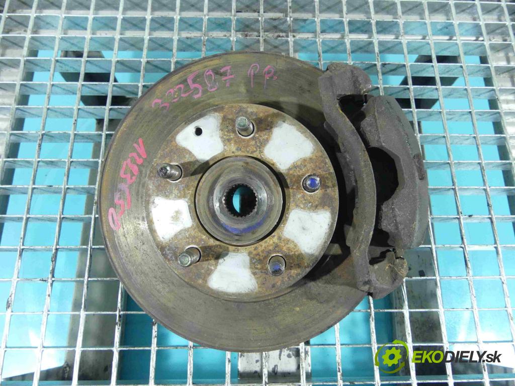 Mazda Premacy 1.8 16v 101 HP manual 74 kW 1840 cm3 5- náboj pravé  (Náboje)