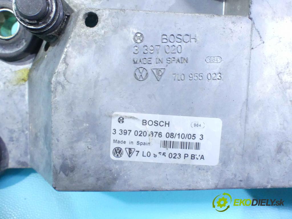 Vw Touareg I 2002-2010 3.0 tdi 224 hp automatic 165 kW 2967 cm3 5- mechanismus stěračů 7L0955023P