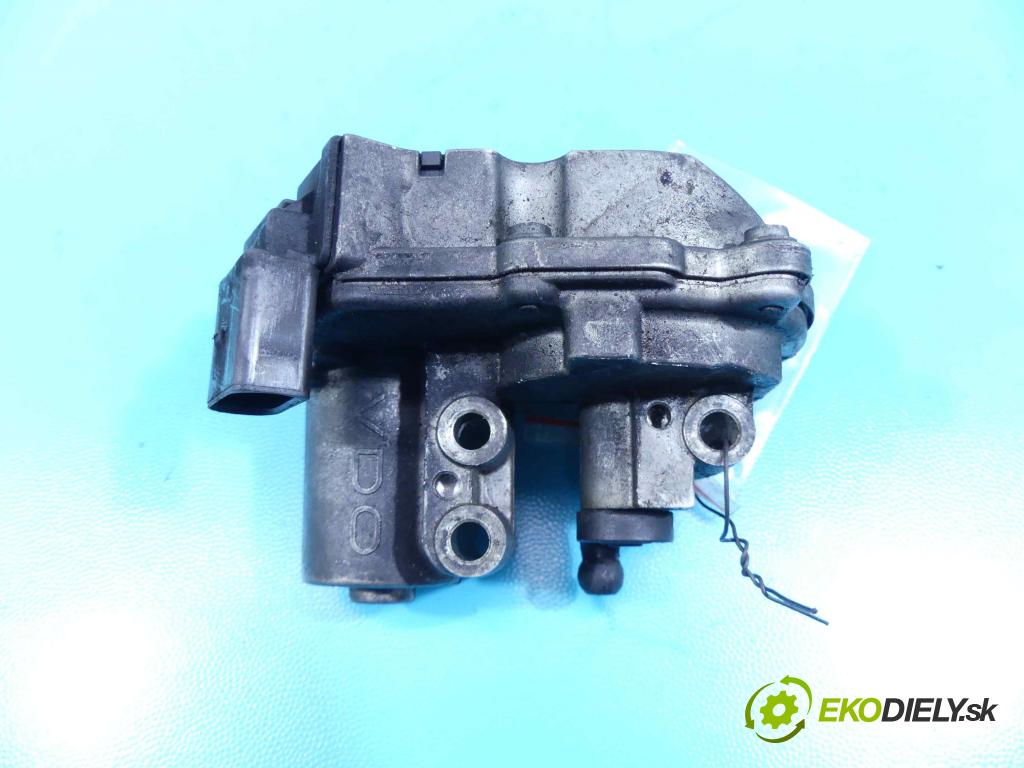 Vw Touareg I 2002-2010 3.0 tdi 224 hp automatic 165 kW 2967 cm3 5- Ovladač: klapky: kolektora: 2910309561 (Ostatní)