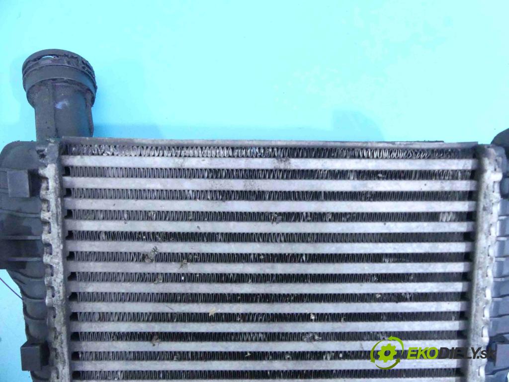 Vw Touareg I 2002-2010 3.0 tdi 224 hp automatic 165 kW 2967 cm3 5- Intercooler 7L6145804 (Chladiče nasávaného vzduchu (intercoolery))