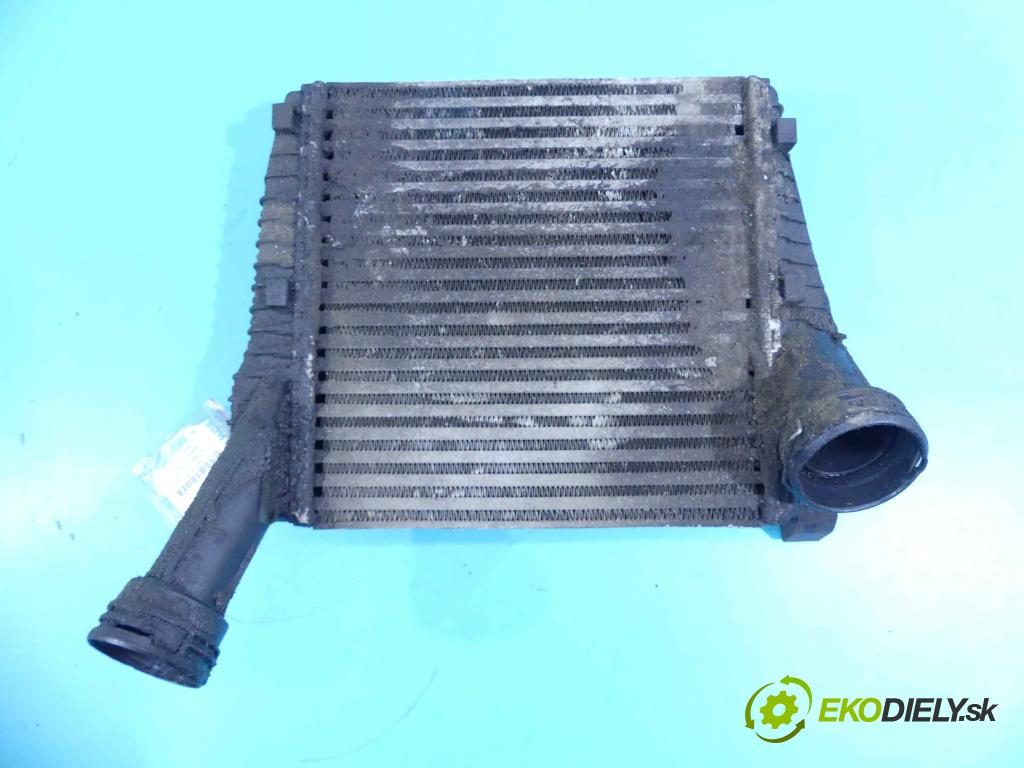 Vw Touareg I 2002-2010 3.0 tdi 224 hp automatic 165 kW 2967 cm3 5- Intercooler 7L6145804 (Chladiče nasávaného vzduchu (intercoolery))