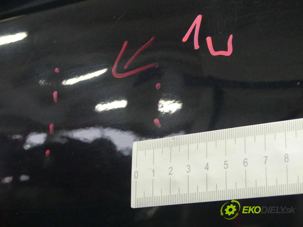 Vw Touareg I 2002-2010 3.0 tdi 224 hp automatic 165 kW 2967 cm3 5- zadní kufrové dveře  (Zadní kapoty)