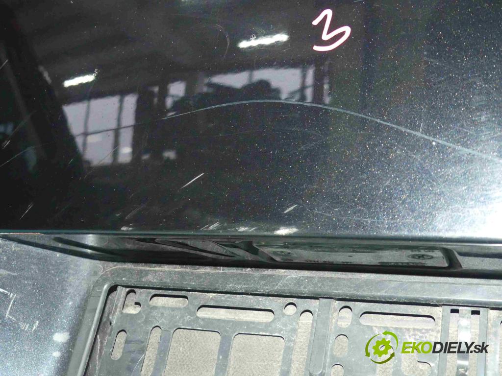 Vw Touareg I 2002-2010 3.0 tdi 224 hp automatic 165 kW 2967 cm3 5- zadní kufrové dveře  (Zadní kapoty)