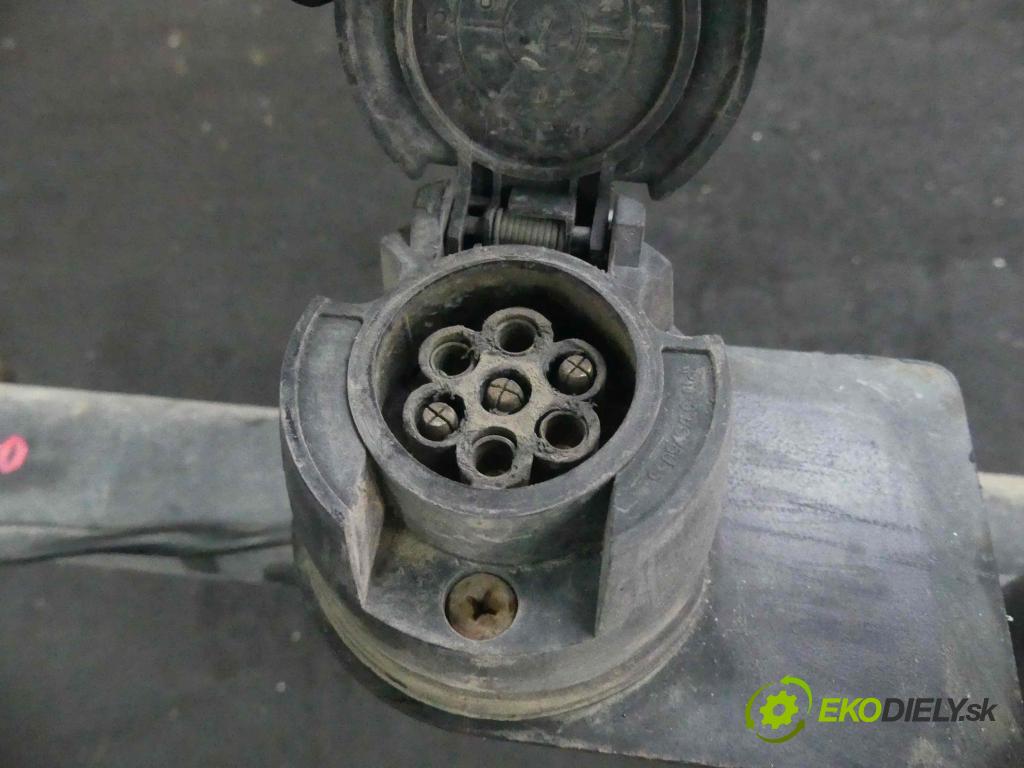 Renault Kangoo I 1998-2008 1.5 dci 65 hp manual 48 kW 1461 cm3 5- oko tažné