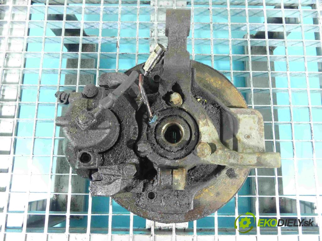 Opel Astra II 1998-2009 1.8 16v 125 HP manual 92 kW 1796 cm3 2- náboj pravé  (Náboje)