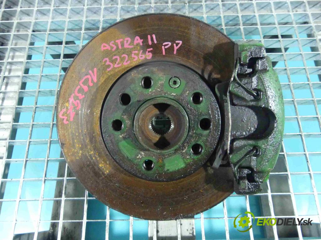 Opel Astra II 1998-2009 1.8 16v 125 HP manual 92 kW 1796 cm3 2- náboj pravé  (Náboje)