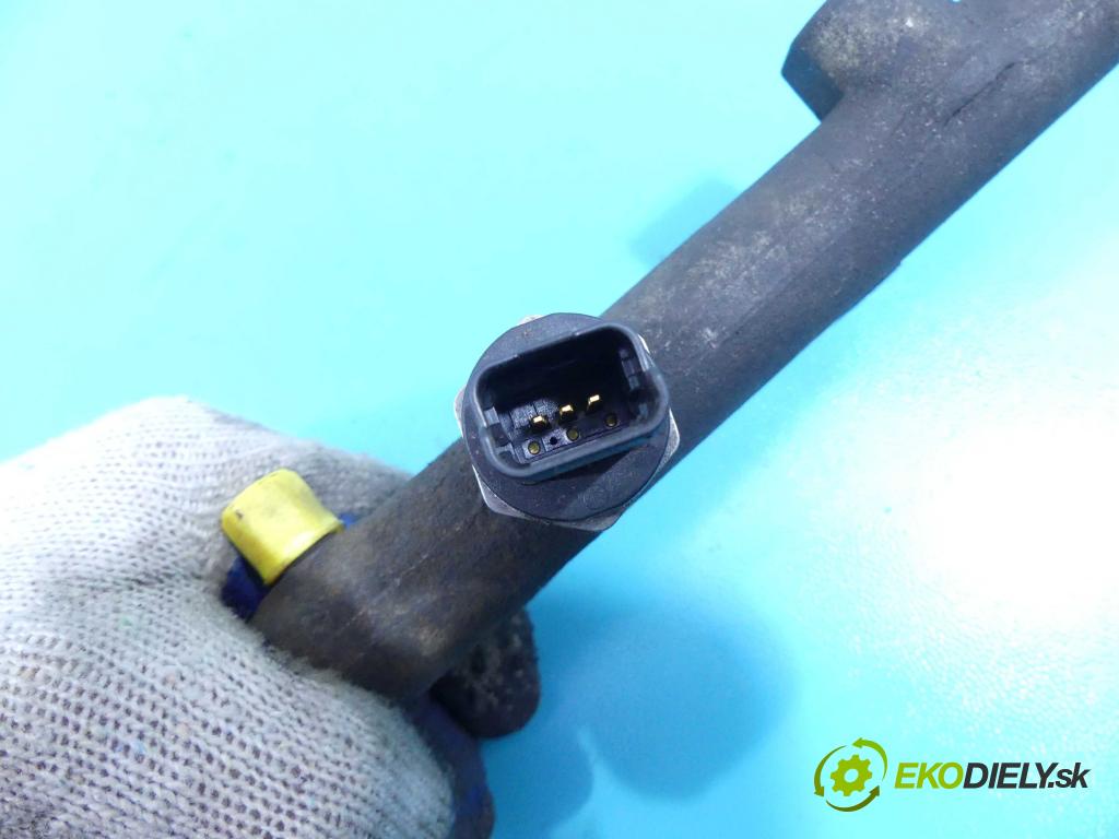 Peugeot Boxer I 1994-2006 2.2 hdi 120 HP manual 88 kW 2179 cm3 5- lišta vstrekovacia 0445214019 (Vstrekovacie lišty)