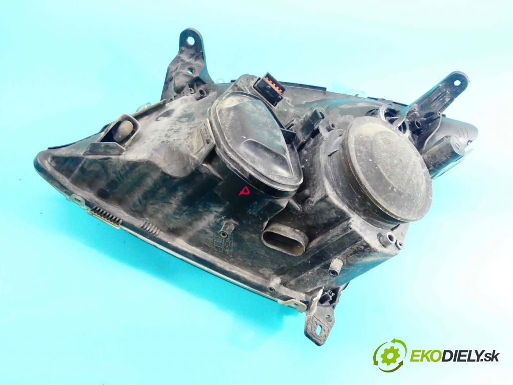 Opel Vectra C 2002-2008 2.2 dti 125 HP manual 92 kW 2172 cm3 5- Reflektor: pravý  (Pravé)