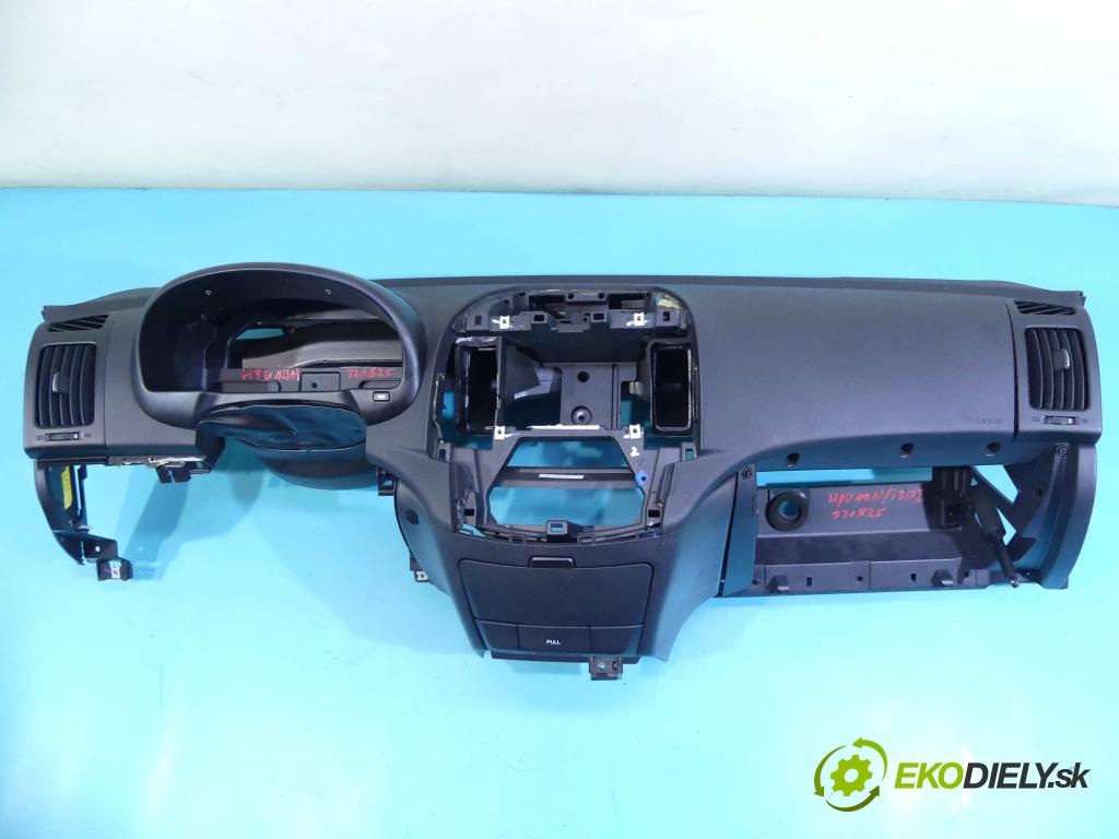 Hyundai I30 I 2007-2012 1.6 crdi 116 HP manual 85 kW 1582 cm3 5- kokpit,pristrojová doska rozdeľovacia 