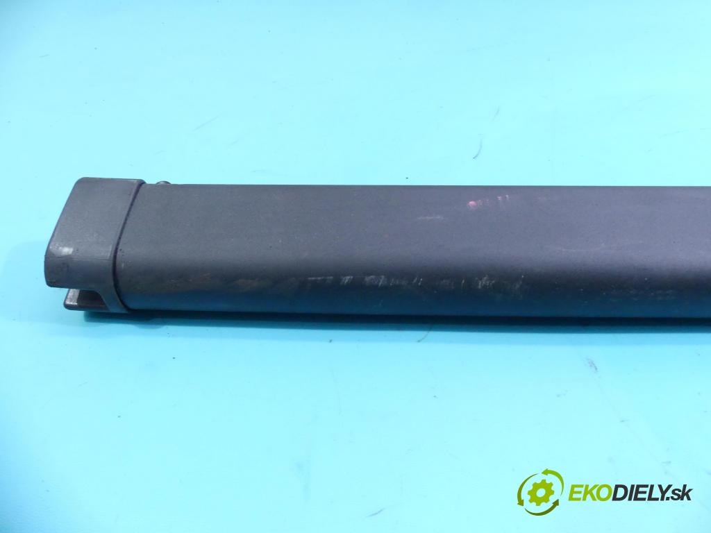 Toyota Avensis III T27 2009-2018 2.0 D4D 143 HP manual 105 kW 1995 cm3 5- roleta  (Rolety kufra)