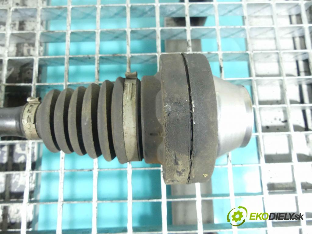 Audi Q7 2005-2015 3.0 tdi 211KM automatic 155 kW 2967 cm3 5- poloos ľavé 7L0407271C (Poloosy)