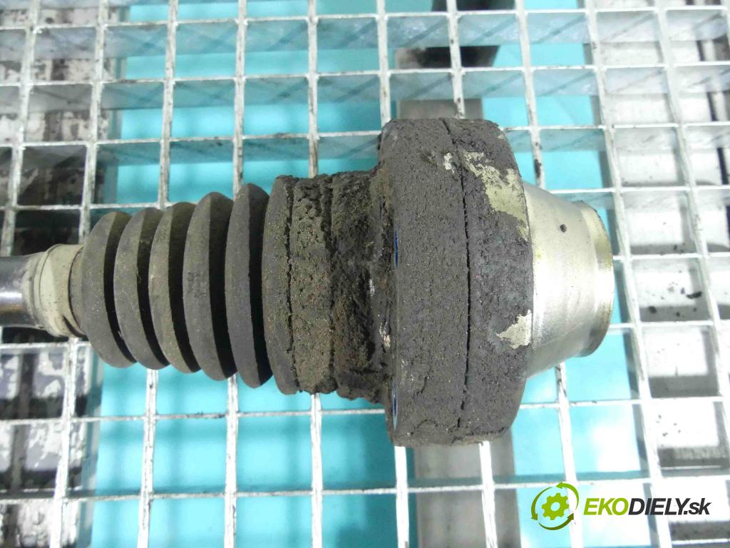 Audi Q7 2005-2015 3.0 tdi 211KM automatic 155 kW 2967 cm3 5- poloos pravé  (Poloosy)