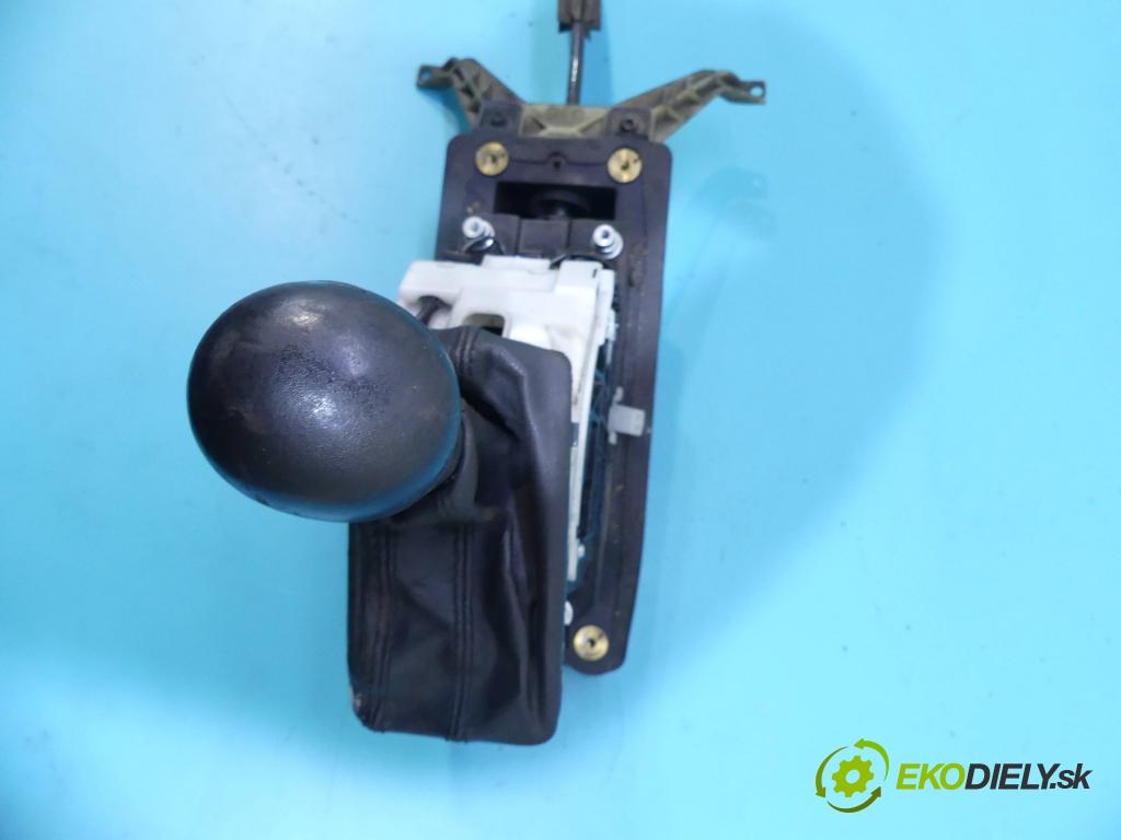 Audi Q7 2005-2015 3.0 tdi 211KM automatic 155 kW 2967 cm3 5- Páka: Změny: stupeň,rýchlosť 4L1713041N (Rýchlostné páky / kulisy)