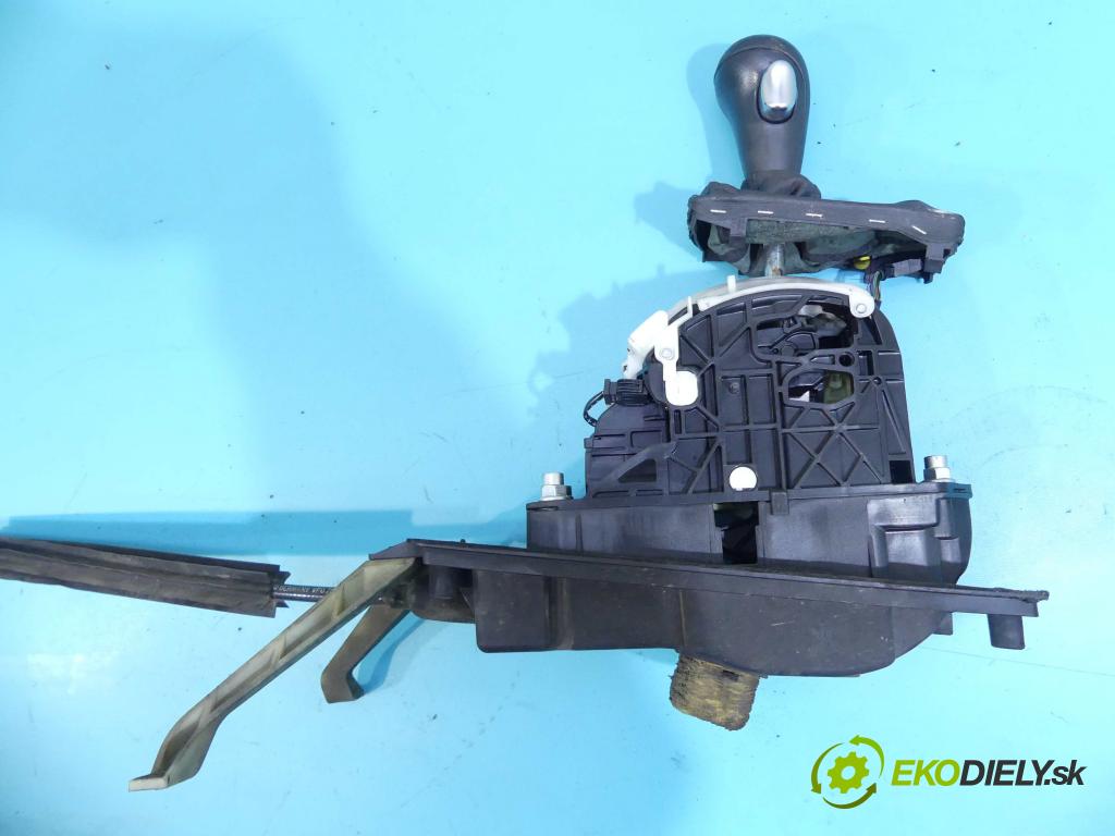 Audi Q7 2005-2015 3.0 tdi 211KM automatic 155 kW 2967 cm3 5- Páka: Změny: stupeň,rýchlosť 4L1713041N (Rýchlostné páky / kulisy)