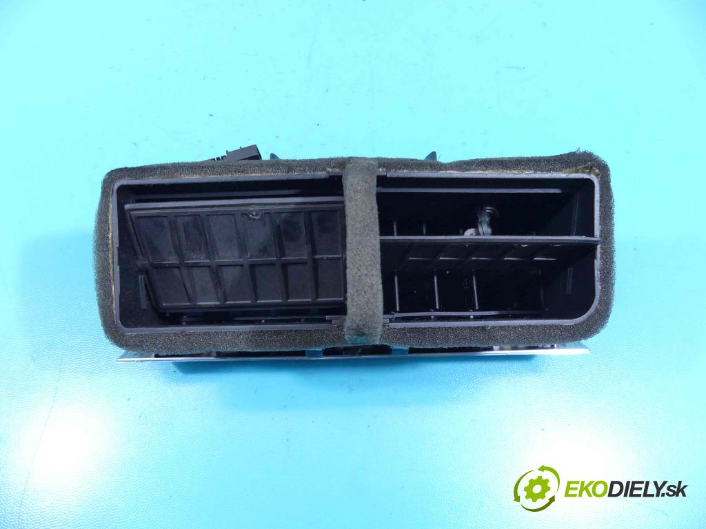 Audi Q7 2005-2015 3.0 tdi 211KM automatic 155 kW 2967 cm3 5- Mřížka: kúrenia stredová 4L0820951 (Mriežky kúrenia (fukáre))