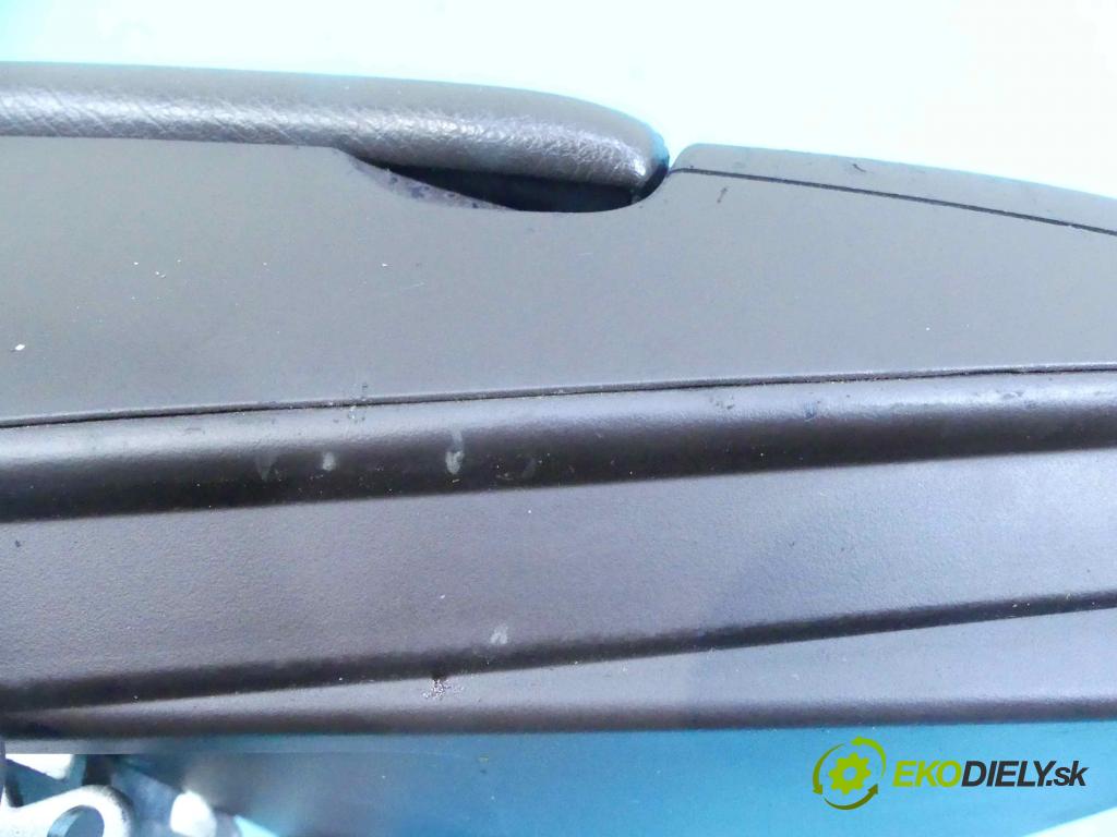 Audi Q7 2005-2015 3.0 tdi 211KM automatic 155 kW 2967 cm3 5- operadlo  (Lakťové opierky)