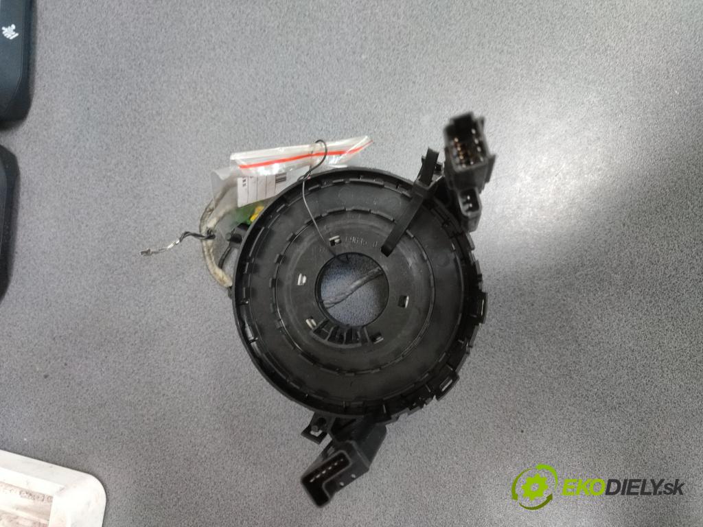 Audi Q7 2005-2015 3.0 tdi 211KM automatic 155 kW 2967 cm3 5- Páska: airbag 4E0953541A (Airbagy)