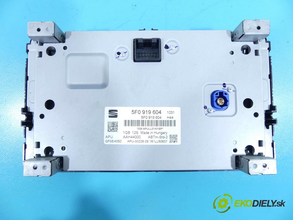 Seat Leon III 2012-2020 1.4 TSI 150 HP manual 110 kW 1395 cm3 5- Zobrazit: 5F0919604 (Prístrojové dosky, displeje)