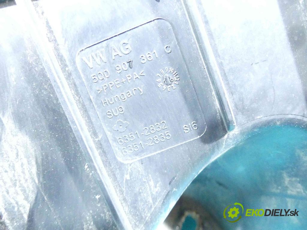 Seat Leon III 2012-2020 1.4 TSI 150 hp manual 110 kW 1395 cm3 5- skříňka pojistková 5Q0907361C (Pojistkové skříňky)