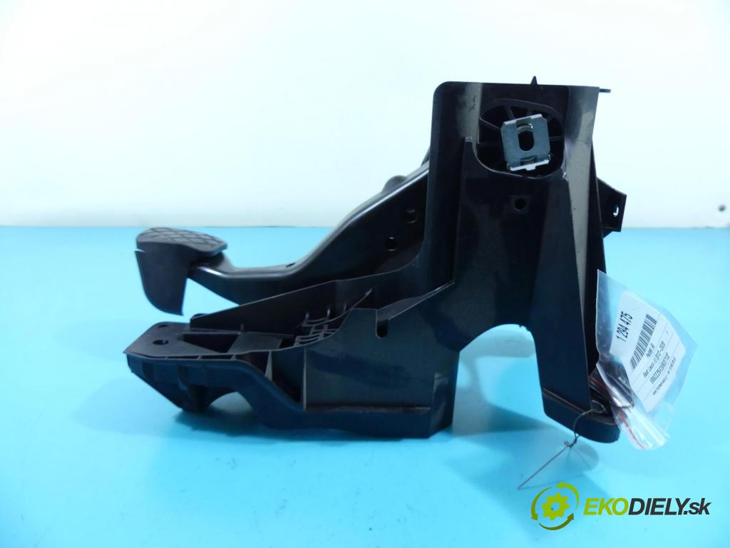 Seat Leon III 2012-2020 1.4 TSI 150 HP manual 110 kW 1395 cm3 5- pedále 5Q1721058CS (Pedále)