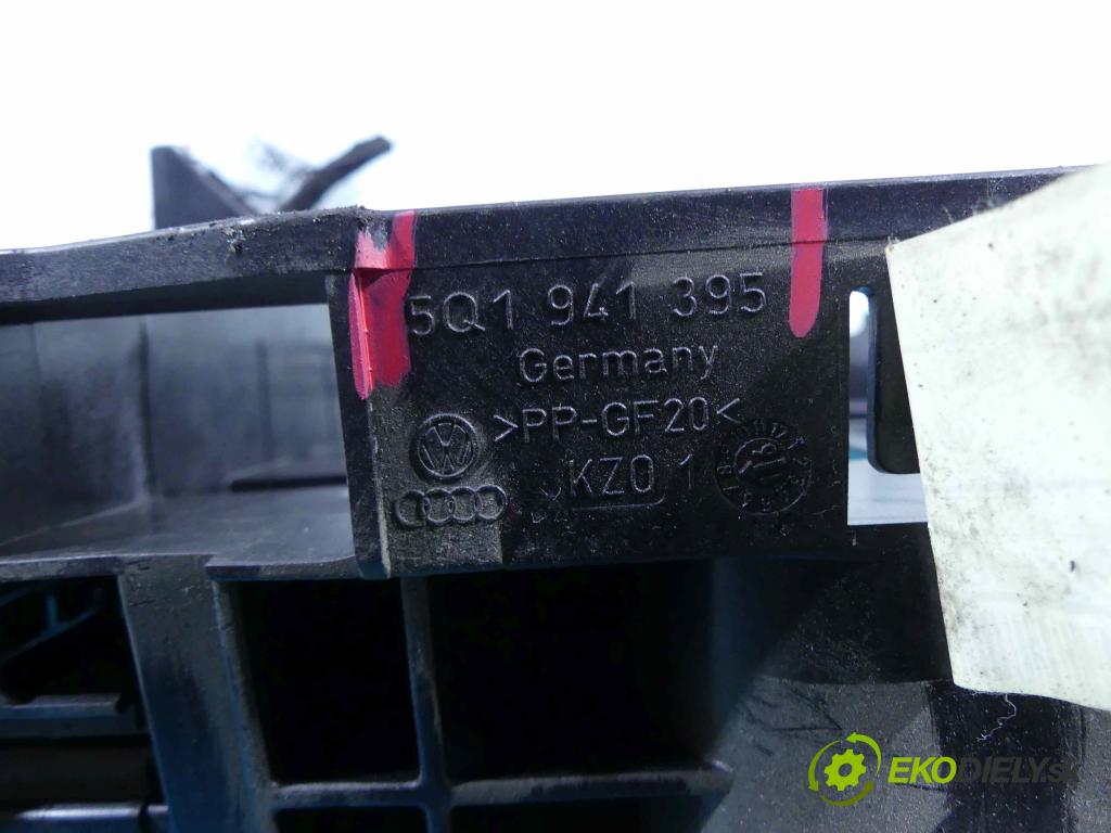 Seat Leon III 2012-2020 1.4 TSI 150 hp manual 110 kW 1395 cm3 5- skříňka pojistková 5Q1941395 (Pojistkové skříňky)