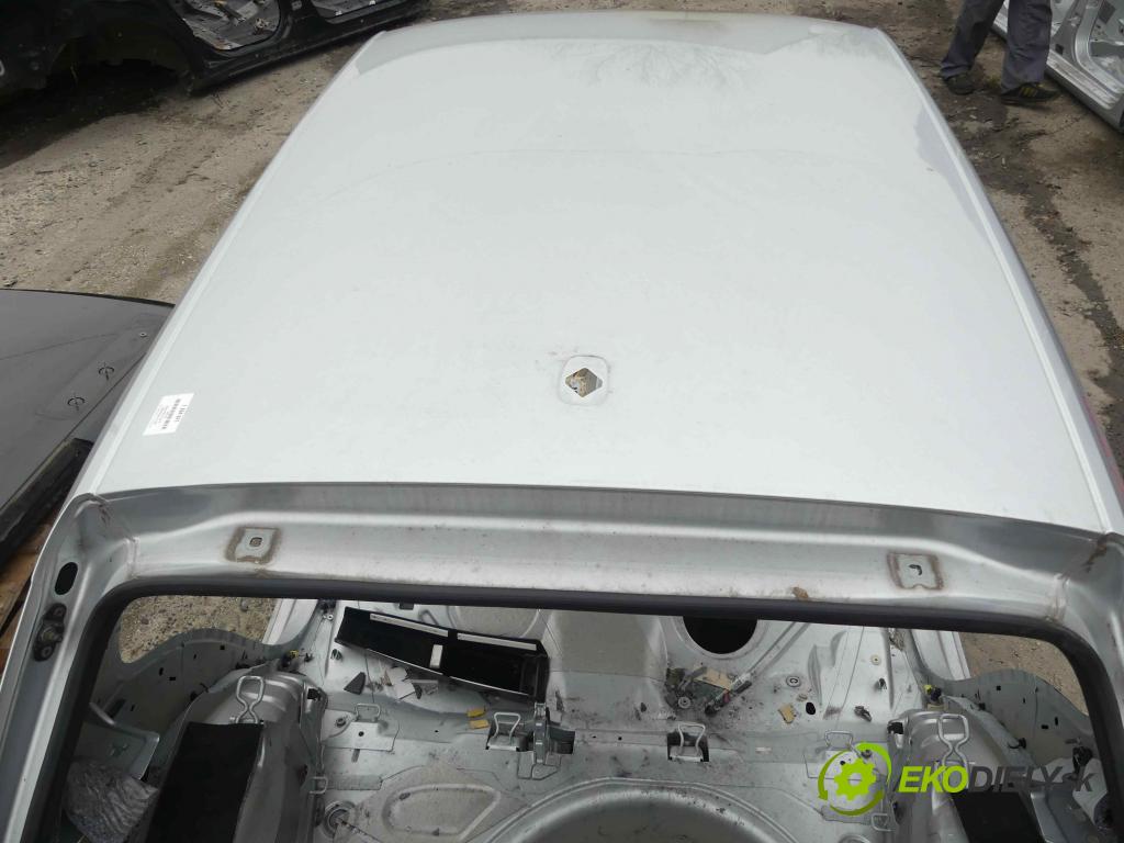 Skoda Fabia III 2014- 1.0 TSI 95 hp manual 70 kW 999 cm3 5- Strecha: