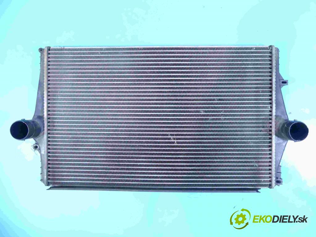 Volvo S80 I 1998-2006 2.0 T 179KM manual 132 kW 1984 cm3 4- Intercooler  (Chladiče nasávaného vzduchu (intercoolery))