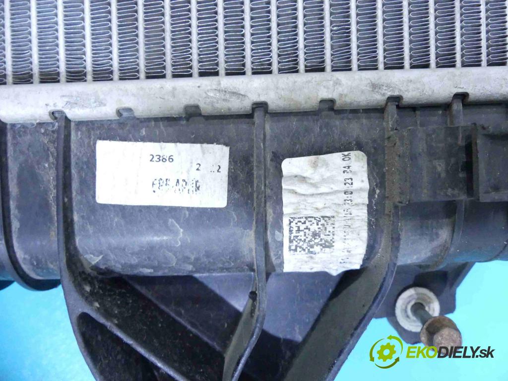 Volvo S80 I 1998-2006 2.0 T 179KM manual 132 kW 1984 cm3 4- chladič voda:  (Chladiče vody)