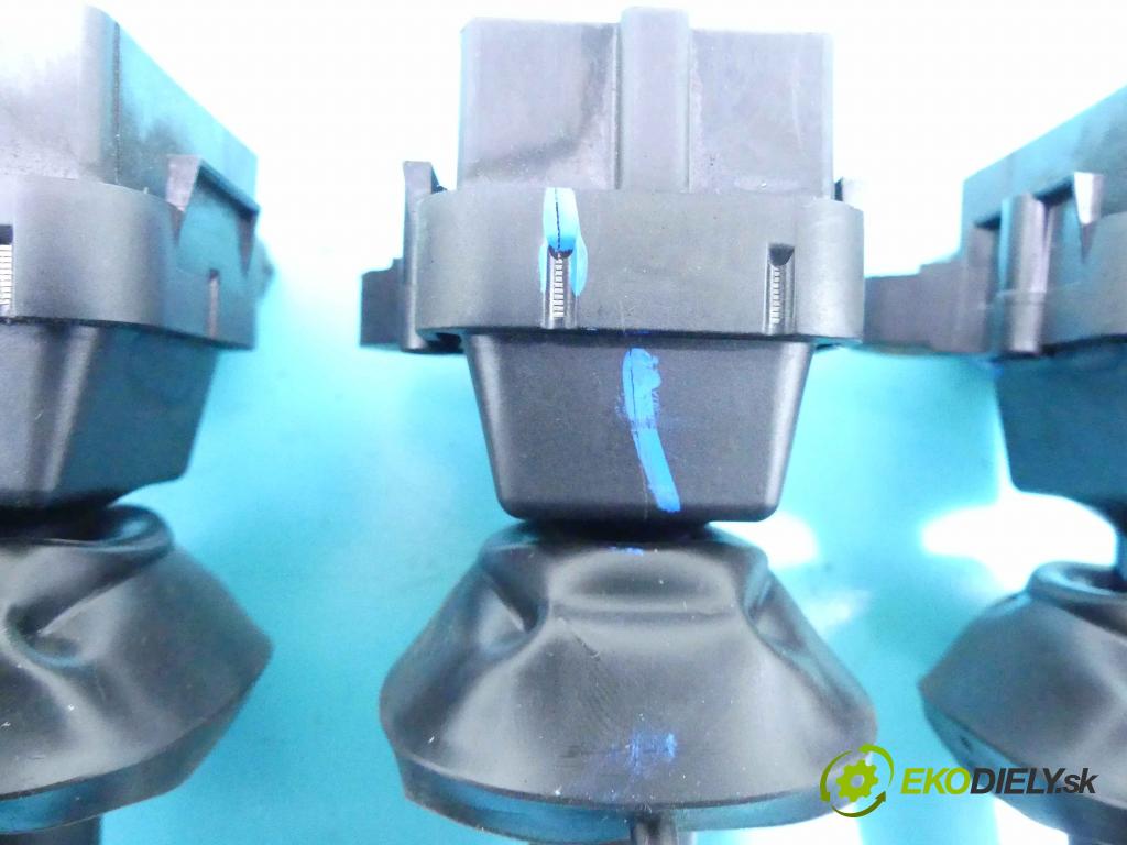 Volvo S80 I 1998-2006 2.0 T 179KM manual 132 kW 1984 cm3 4- cievka zapaľovacia 0221604001 (Zapaľovacie cievky, moduly)