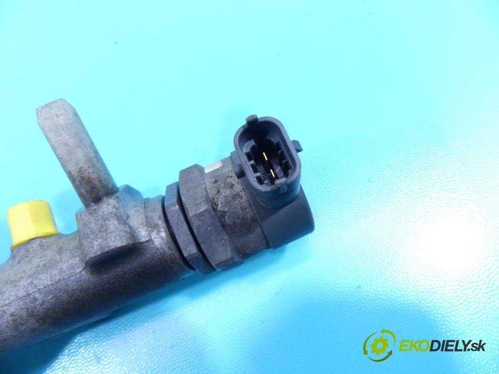 Toyota Yaris II 2005-2011 1.4 D4D 90 HP manual 66 kW 1364 cm3 5- lišta vstrekovacia 0445214133 (Vstrekovacie lišty)