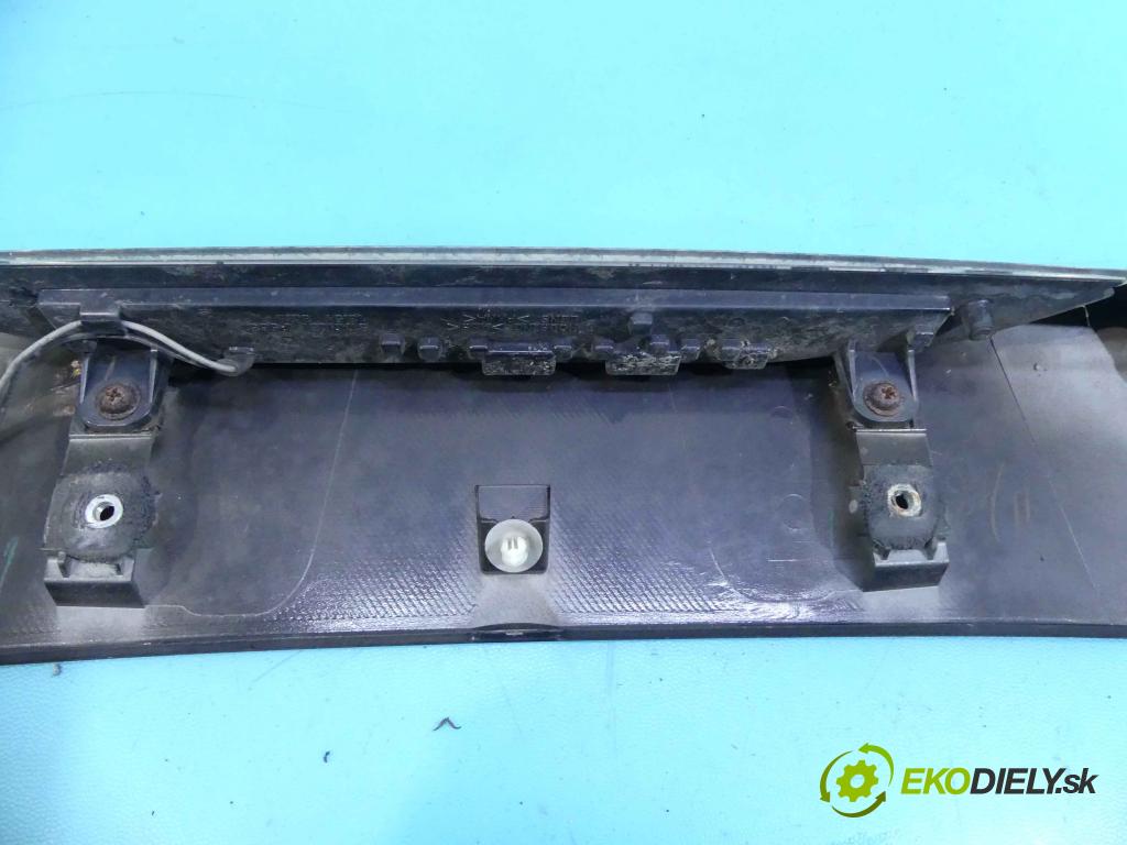 Mitsubishi Outlander II 2006-2013 2.0 DI-D 140 HP manual 103 kW 1968 cm3 5- Spoiler: 6515A012 (Spoilery)