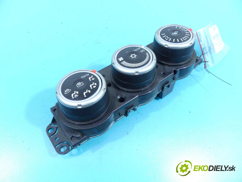 Mitsubishi Outlander II 2006-2013 2.0 DI-D 140 HP manual 103 kW 1968 cm3 5- panel kúrenia 7820A115XB