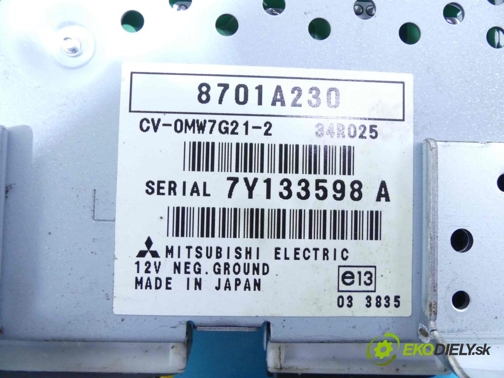 Mitsubishi Outlander II 2006-2013 2.0 DI-D 140 hp manual 103 kW 1968 cm3 5- Zesilovač: 8701A230 (Zesilovače)