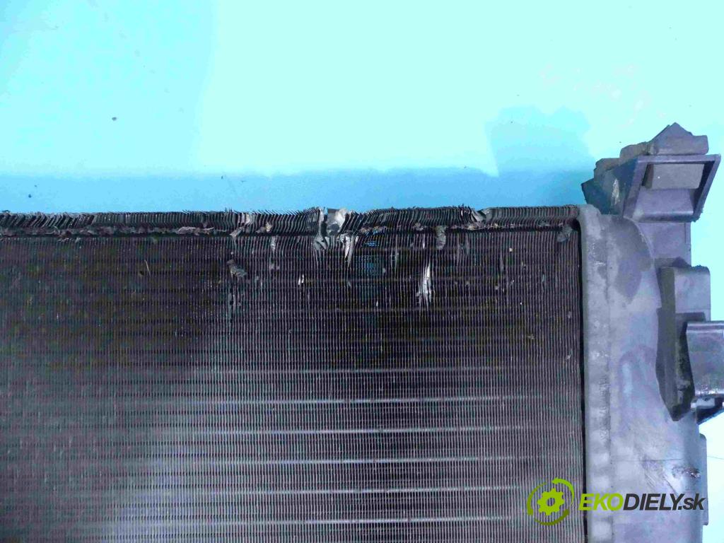 Renault Megane II 2003-2008 1.9 dci 120 HP manual 88 kW 1870 cm3 5- chladič voda: 8200115542-A (Chladiče vody)