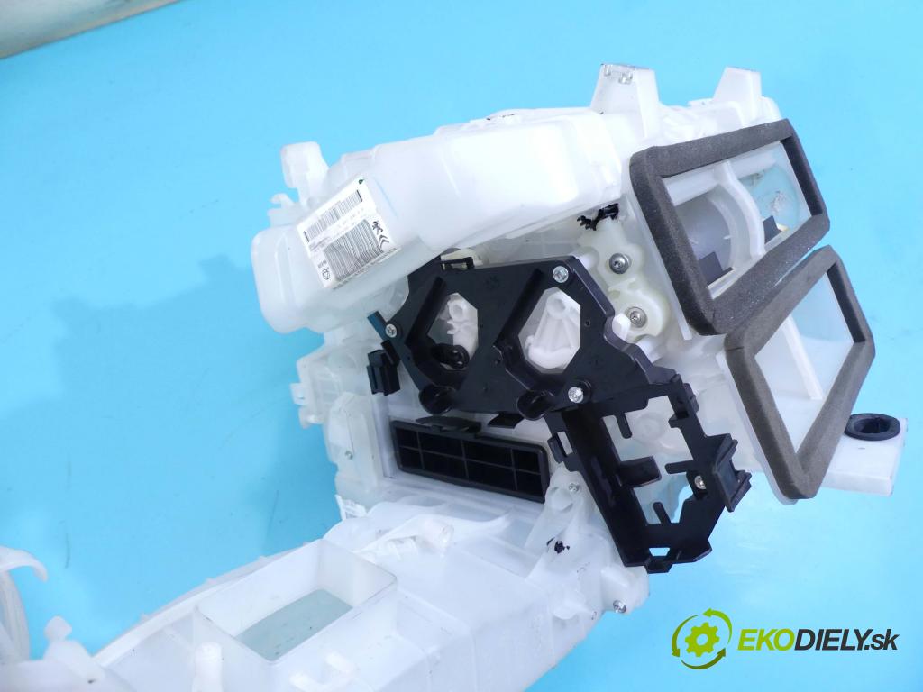 Toyota Proace II 2016- 2.0 D4D 177 hp automatic 130 kW 1997 cm3 5- radiátor 9836407680 (Radiátory topení)