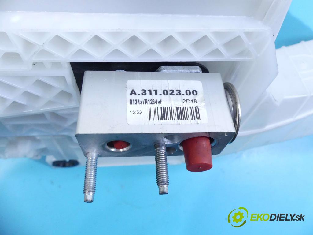 Toyota Proace II 2016- 2.0 D4D 177 hp automatic 130 kW 1997 cm3 5- radiátor 9836407680 (Radiátory topení)