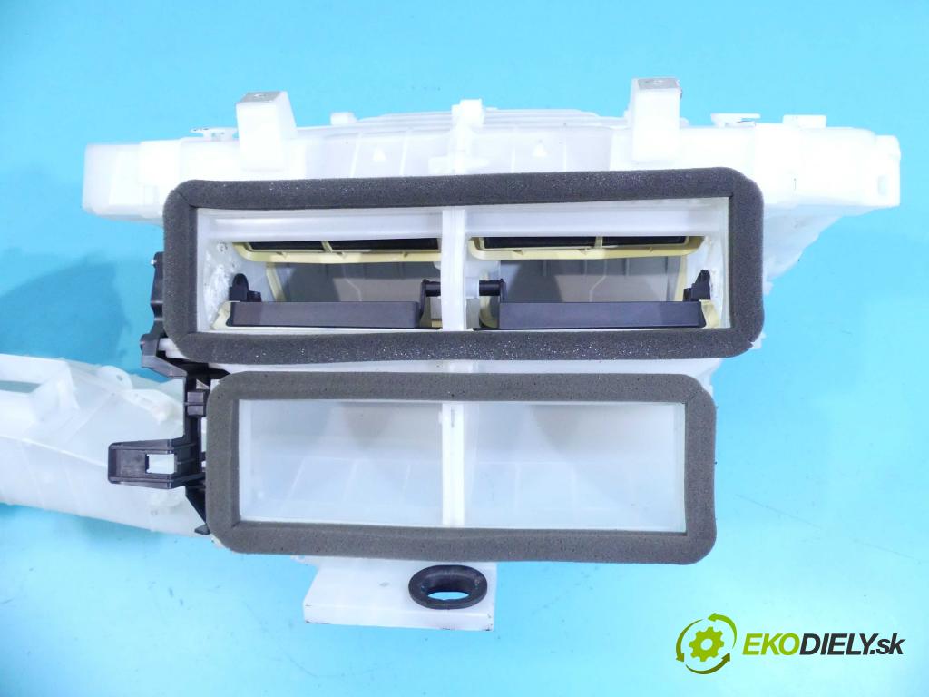 Toyota Proace II 2016- 2.0 D4D 177 hp automatic 130 kW 1997 cm3 5- radiátor 9836407680 (Radiátory topení)